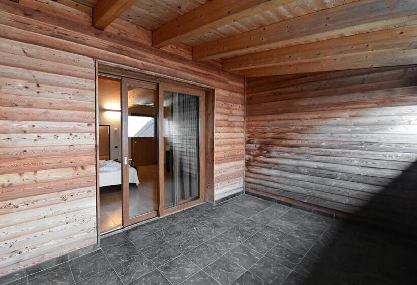 غرفة سوبيريور, Baita Solaria