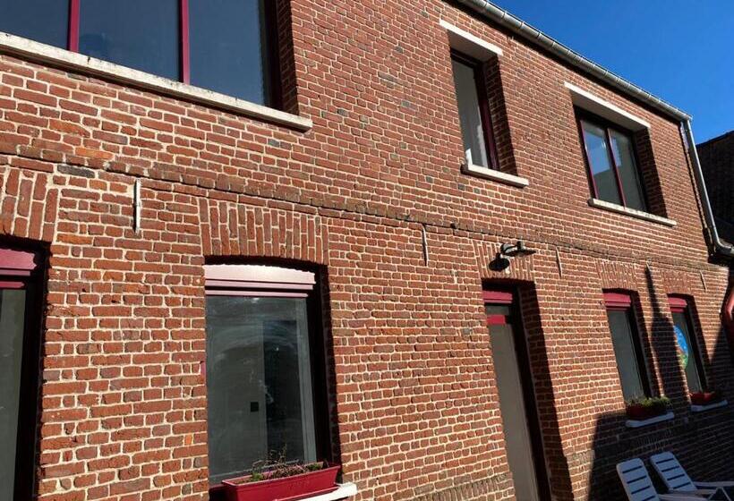 Номер Стандарт, La Fermette   Chambre Rock! De 45m2 Avec Lit King Size Proche D Arras