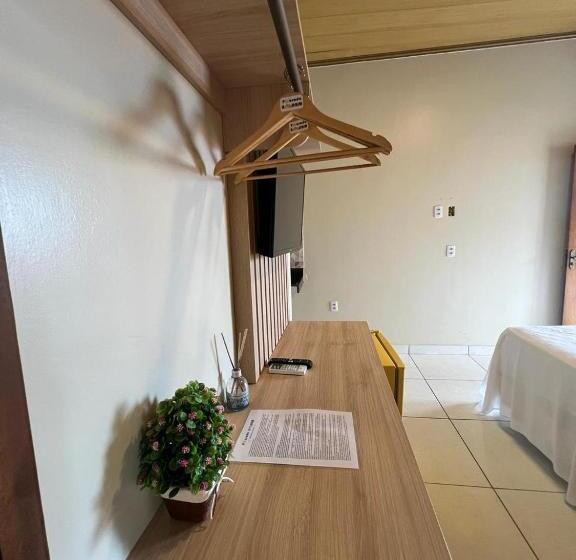 스탠다드 트리플 룸, Pousada Amorim