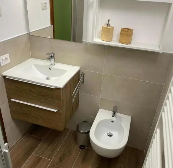 １階の１ベッドルームアパートメント, Chalet Scoiattolo Residence Sussy
