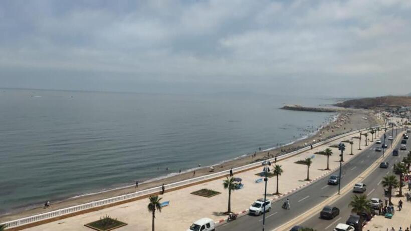 اتاق استاندارد با سرویس بهداشتی مشترک, Al Andalous