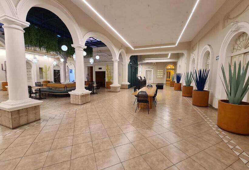 חדר סטנדרט, Real De Castilla Nuovo