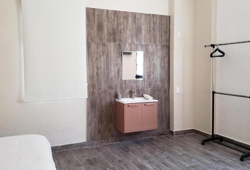 חדר סטנדרט עם מיטת קינג, Real De Castilla Nuovo