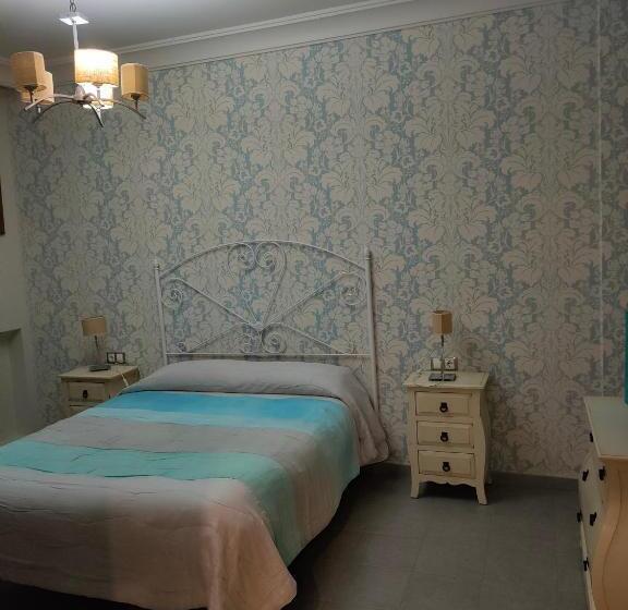 Номер Стандарт, Casa Pablo Picasso 9