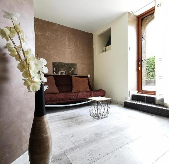 豪华房间, Lesoleilo