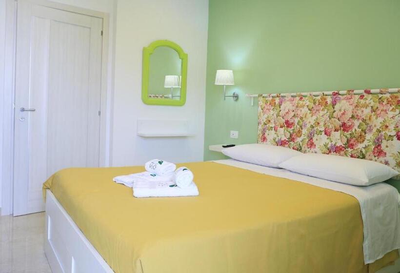 اتاق اکونومی, Villa Del Gaudio Rooms & Apartments