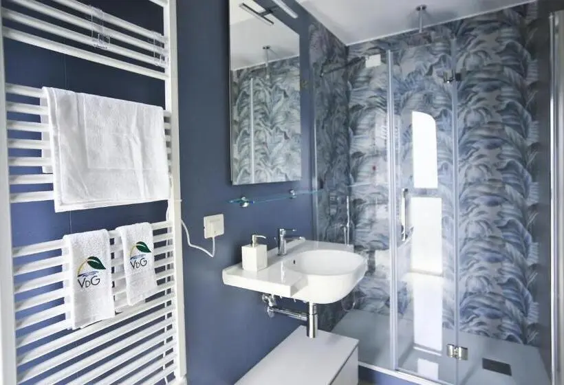 キングサイズベッドのスタンダードルーム, Villa Del Gaudio Rooms & Apartments