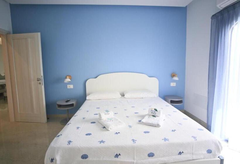 اتاق استاندارد با تخت بزرگ, Villa Del Gaudio Rooms & Apartments