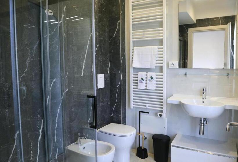 اتاق کلاسیک سه تخته, Villa Del Gaudio Rooms & Apartments