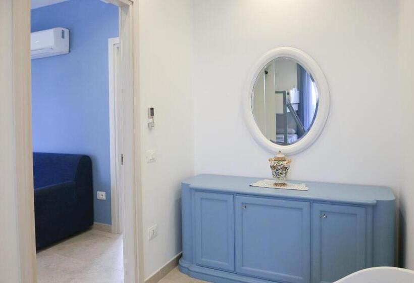 آپارتمان لوکس 1 خوابه, Villa Del Gaudio Rooms & Apartments