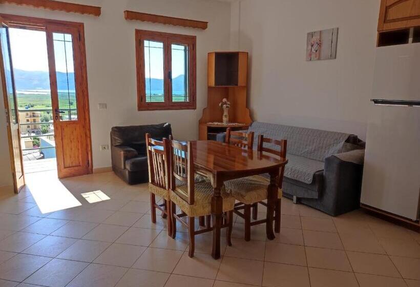 דירת חדר, Vila Panorama