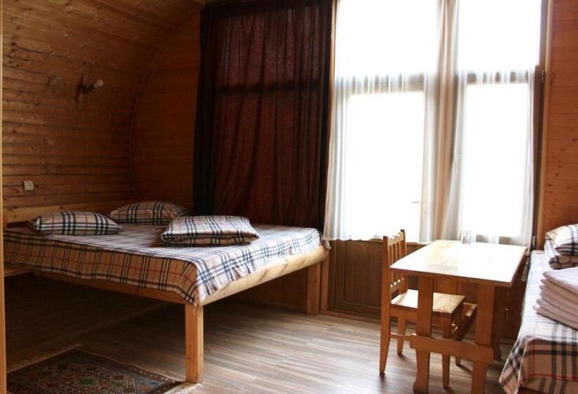 ガーデンビュースタンダード4ベッドルーム, Harsnadzor Eco Resort