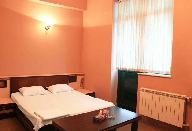 غرفة قياسية, Argavand Hotel & Restaurant Complex