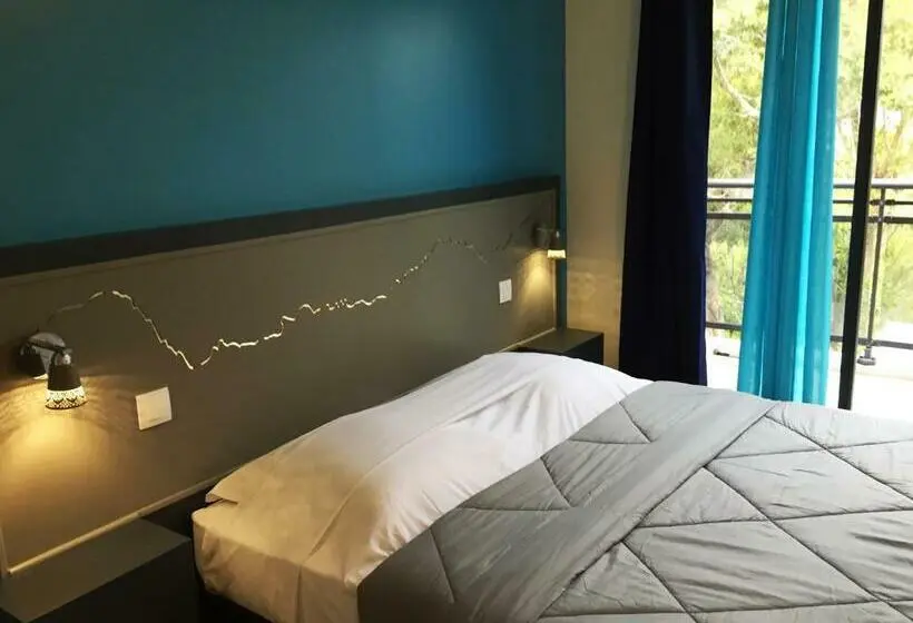اتاق استاندارد با تخت دو نفره بزرگ, La Villa Kazuera