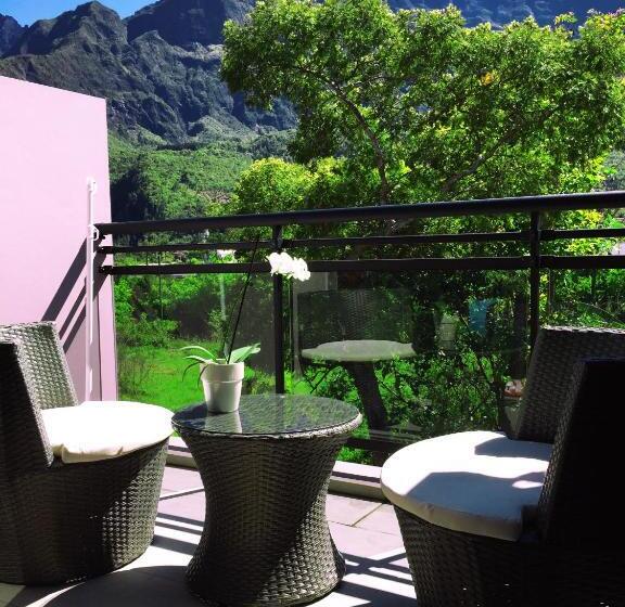 اتاق استاندارد با تخت دو نفره بزرگ, La Villa Kazuera