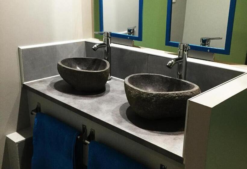 اتاق استاندارد با چشم‌انداز باغ, La Villa Kazuera