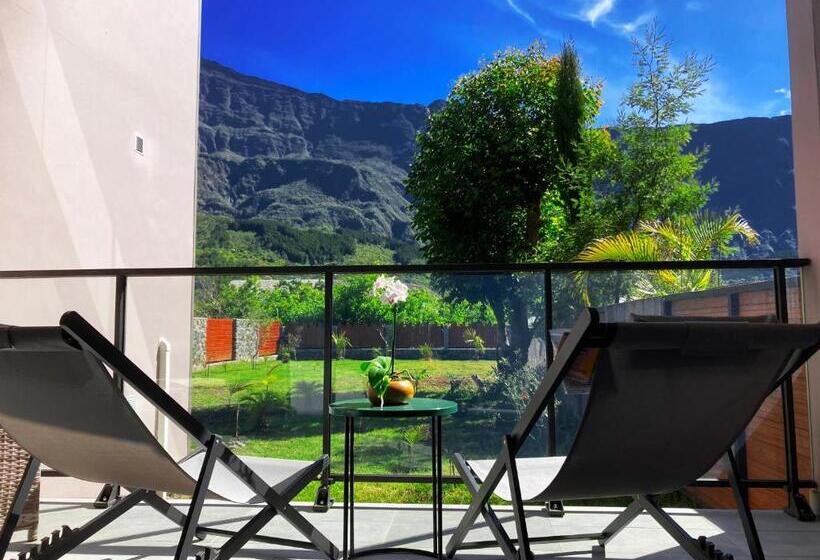 اتاق استاندارد با بالکن, La Villa Kazuera