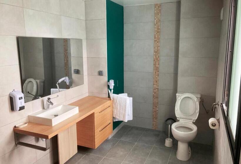 اتاق استاندارد با بالکن, La Villa Kazuera