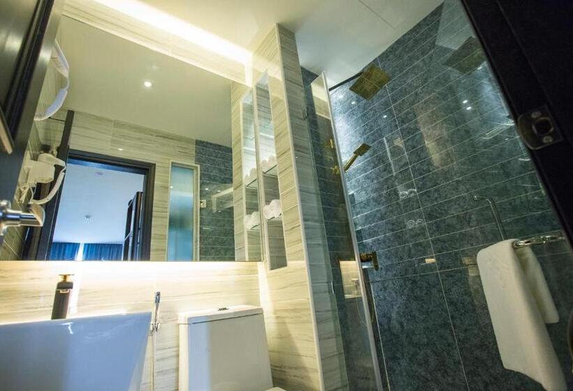 חדר דלוקס לשלושה, Midori Concept