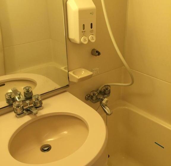 غرفة قياسية فردية, New Green Plaza