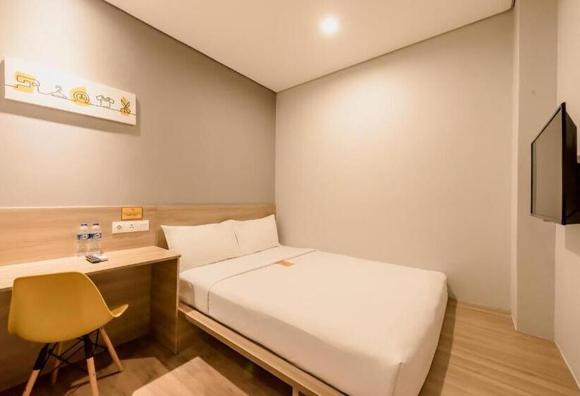 Superior Rum, Yellow Bee Tanah Abang