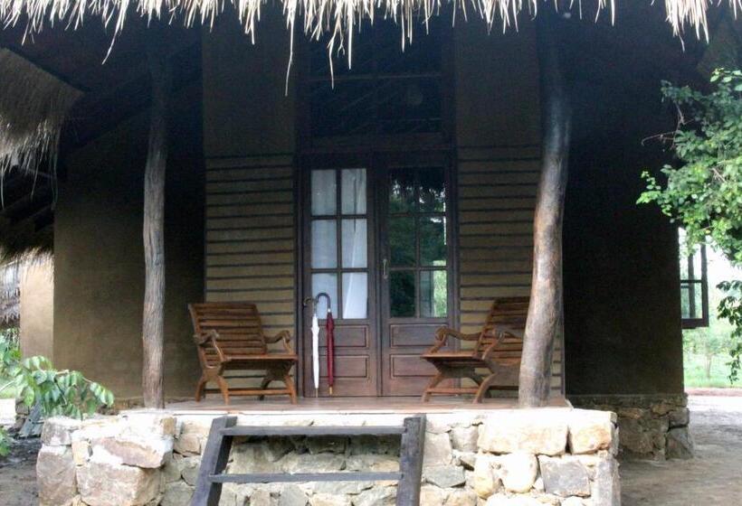 スーペリアトリプルルーム, Athreya Ayurveda Ashram