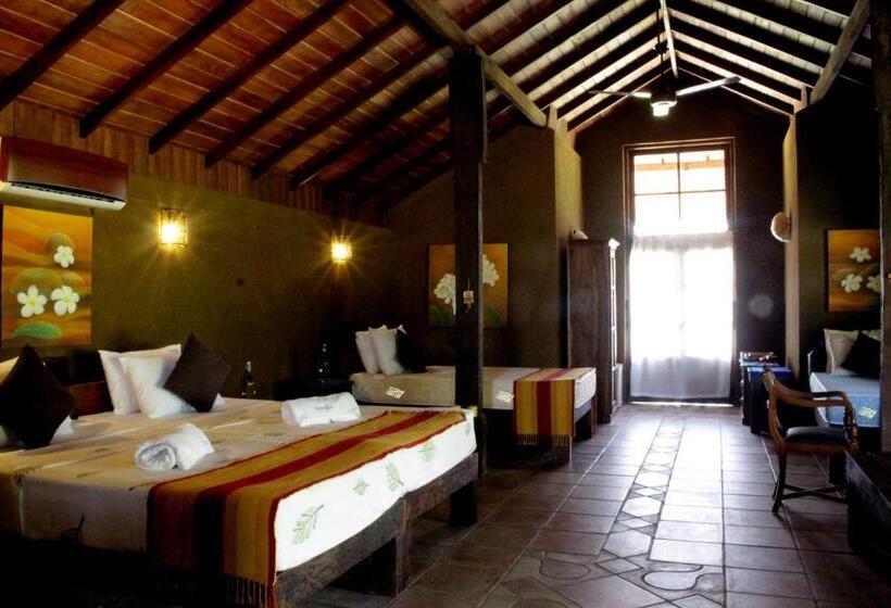 スイート（家族用）, Athreya Ayurveda Ashram