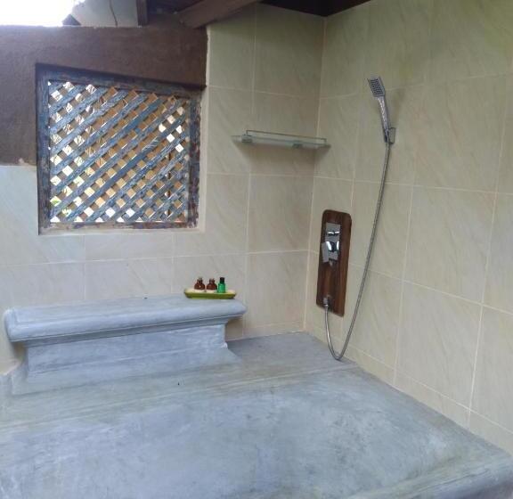 スイート（家族用）, Athreya Ayurveda Ashram