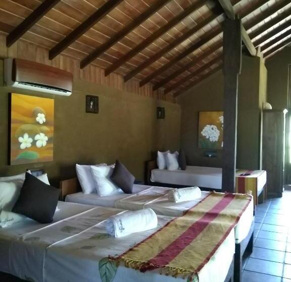 スイート（家族用）, Athreya Ayurveda Ashram