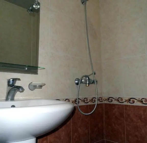 Deluxe Yhden Hengen Huone, Jermuk Ararat Health Spa