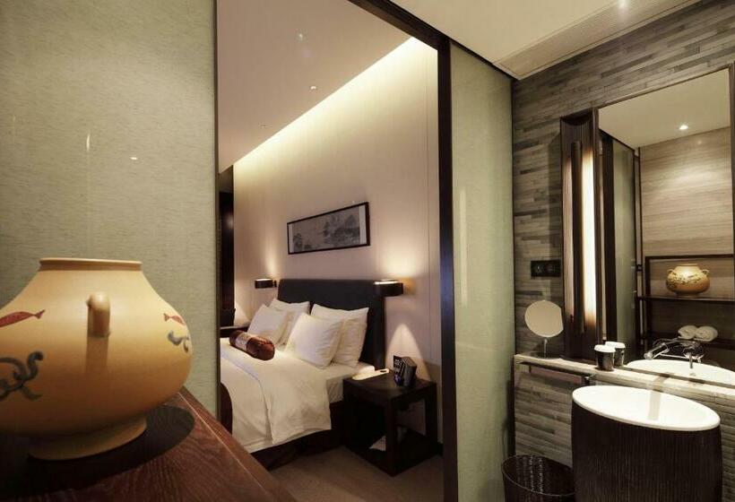 סוויטת דופלקס, Shenzhen Castle Golf