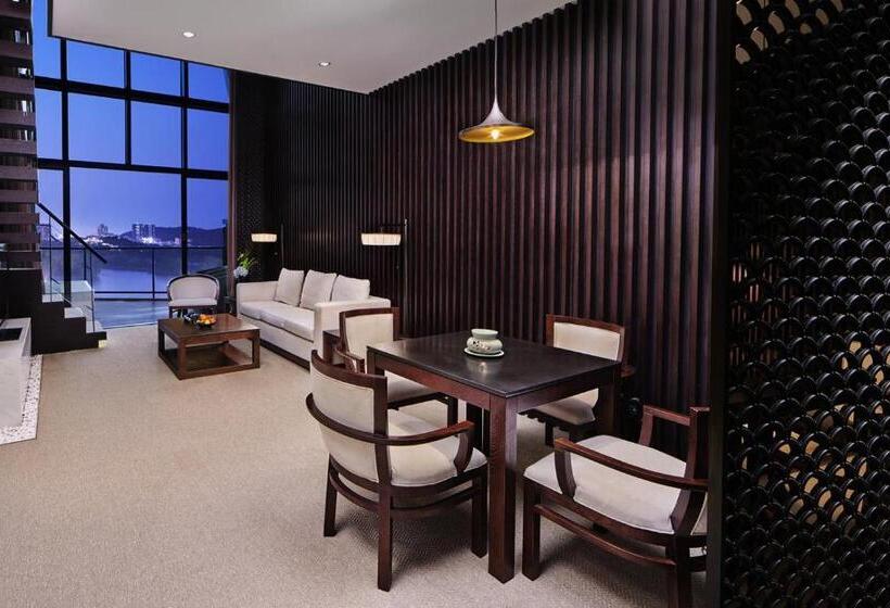 סוויטת דופלקס, Shenzhen Castle Golf