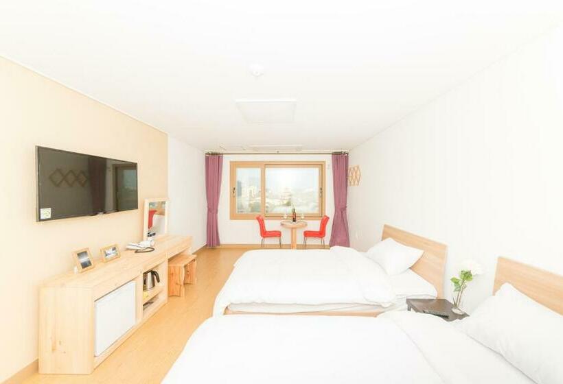 디럭스 룸, Samda Hostel