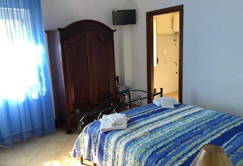 غرفة سوبيريور مطلّة علي البحر, Bed & Breakfast Camera A Sud