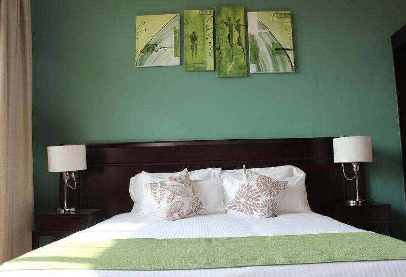 سوئیت با تخت بزرگ, Malville Boutique