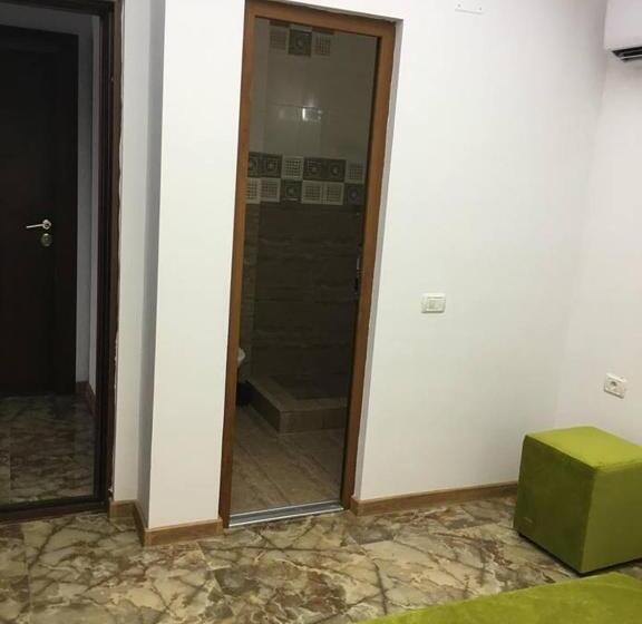 סוויטת ג'וניור עם מרפסת, Prestige Beach