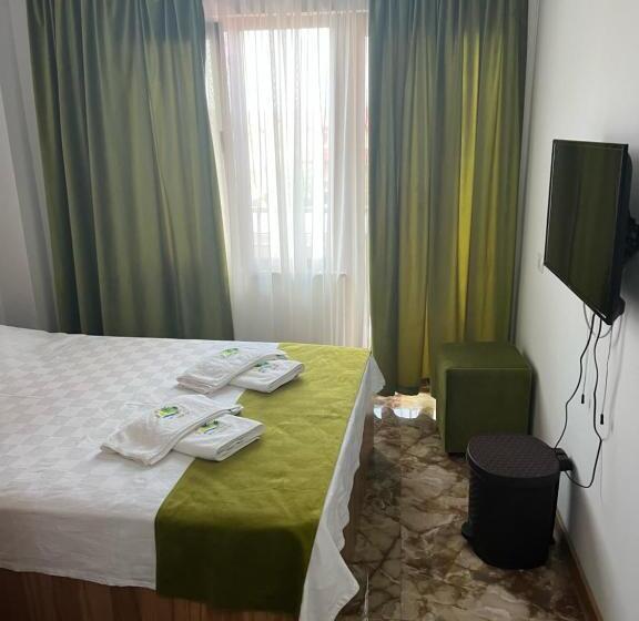 Номер Стандарт с Балконом, Prestige Beach