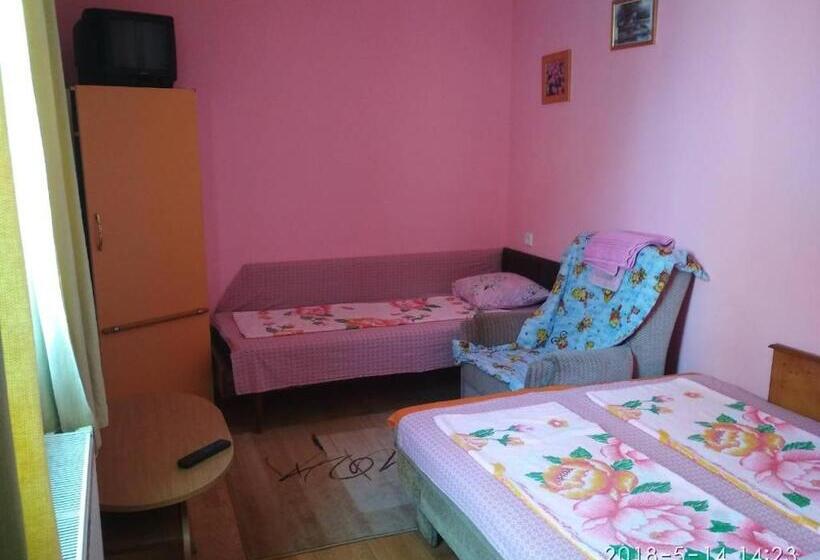 اتاق استاندارد سه نفره, дом у моря одесса