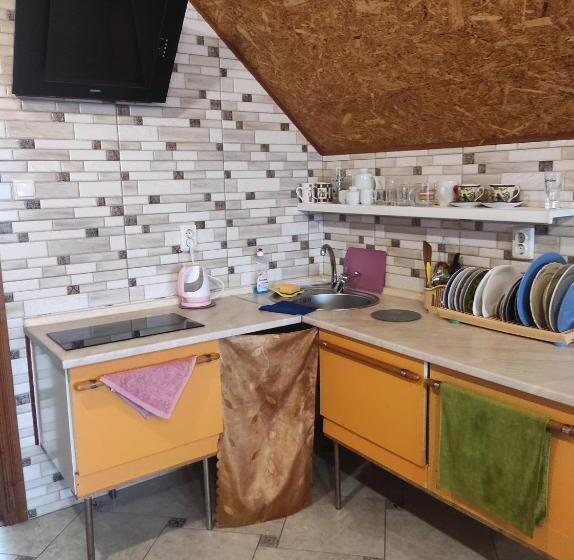 اتاق استاندارد چهار تخته با چشم‌انداز دریا, дом у моря одесса