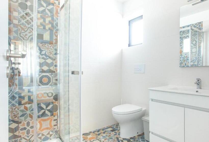Вилла с 1 спальней и бассейном, Ola Guesthouse