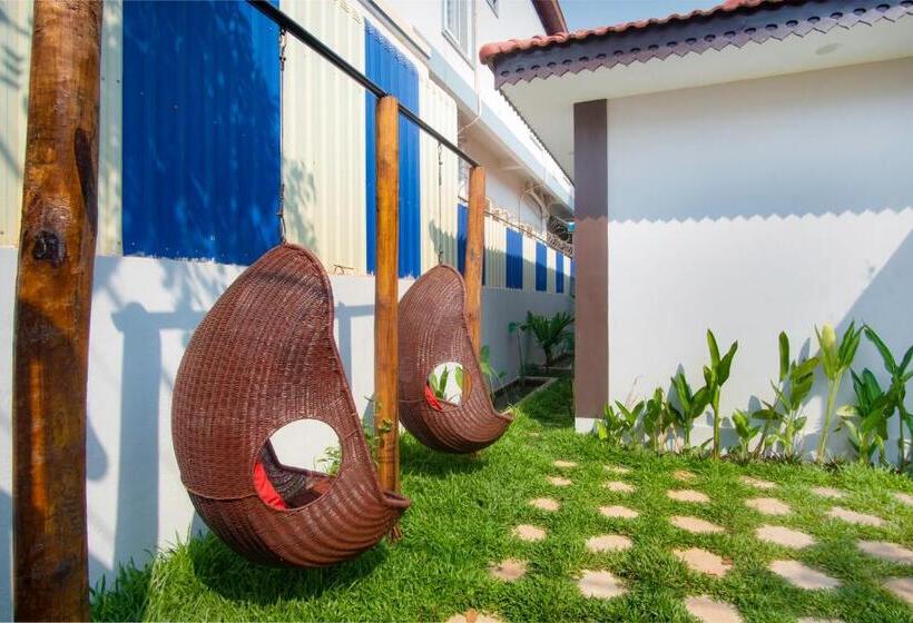 Дом 2 Спальни, Sala Kanseng Home