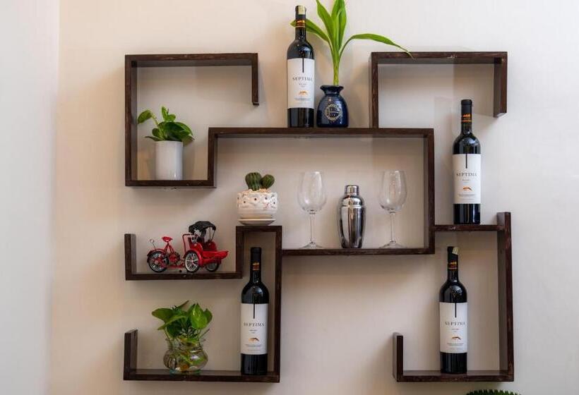 Дом 2 Спальни, Sala Kanseng Home