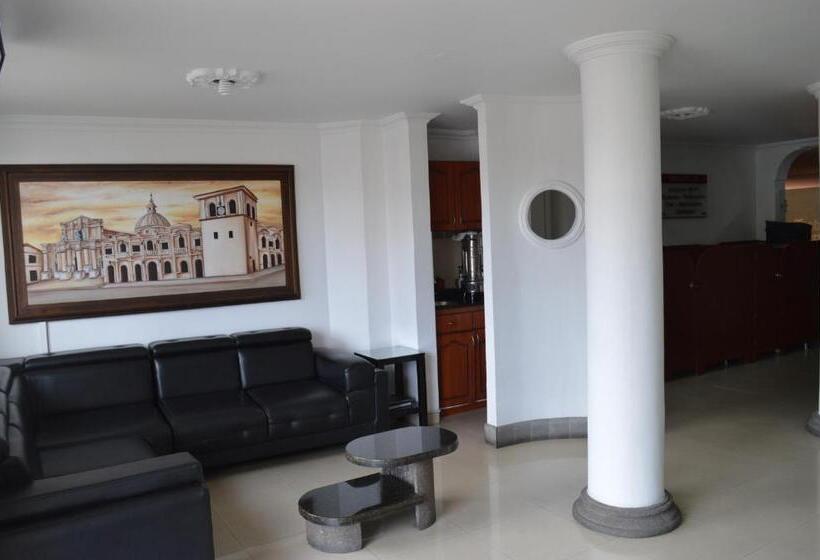 غرفة قياسية ثلاثية, Panorama