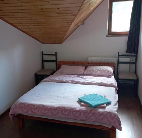 Quarto Deluxe, Pensiunea Dateș