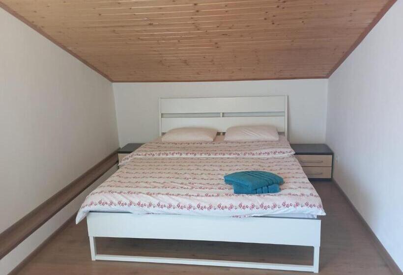 디럭스 룸, Pensiunea Dateș