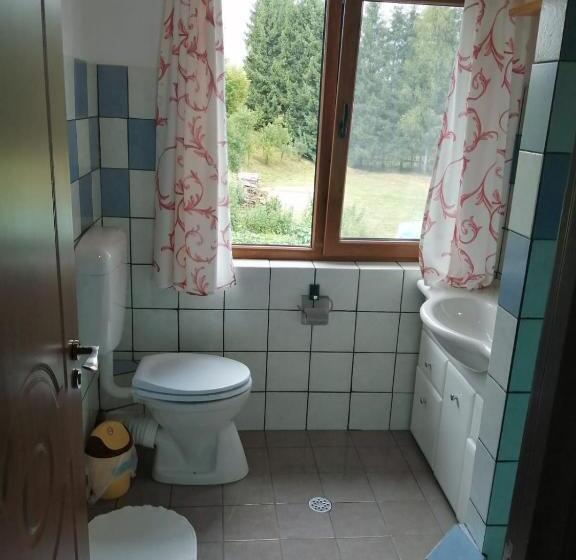 Apartamento 2 Dormitórios, Pensiunea Dateș