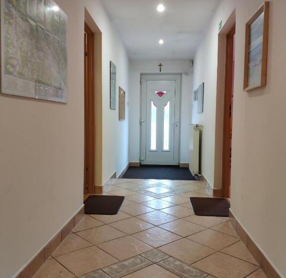 패밀리 스튜디오, Penzión Roal Pieniny