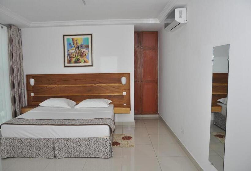 آپارتمان 1 خوابه با چشم‌انداز دریا, Rosalie S Suites