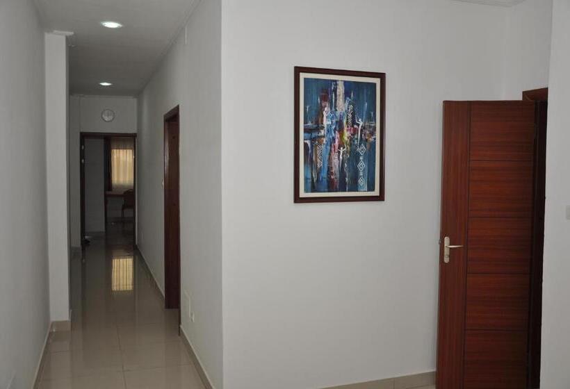 آپارتمان 2 خوابه, Rosalie S Suites