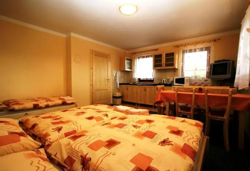 1ベッドルームアパートメント, Ada Apartments